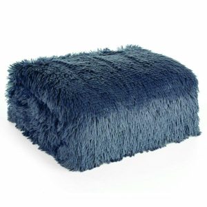 Koc TIFANY futerkowy granatowy 170×210 cm 410387 Koc TIFANY futerkowy granatowy 170×210 cm 410387